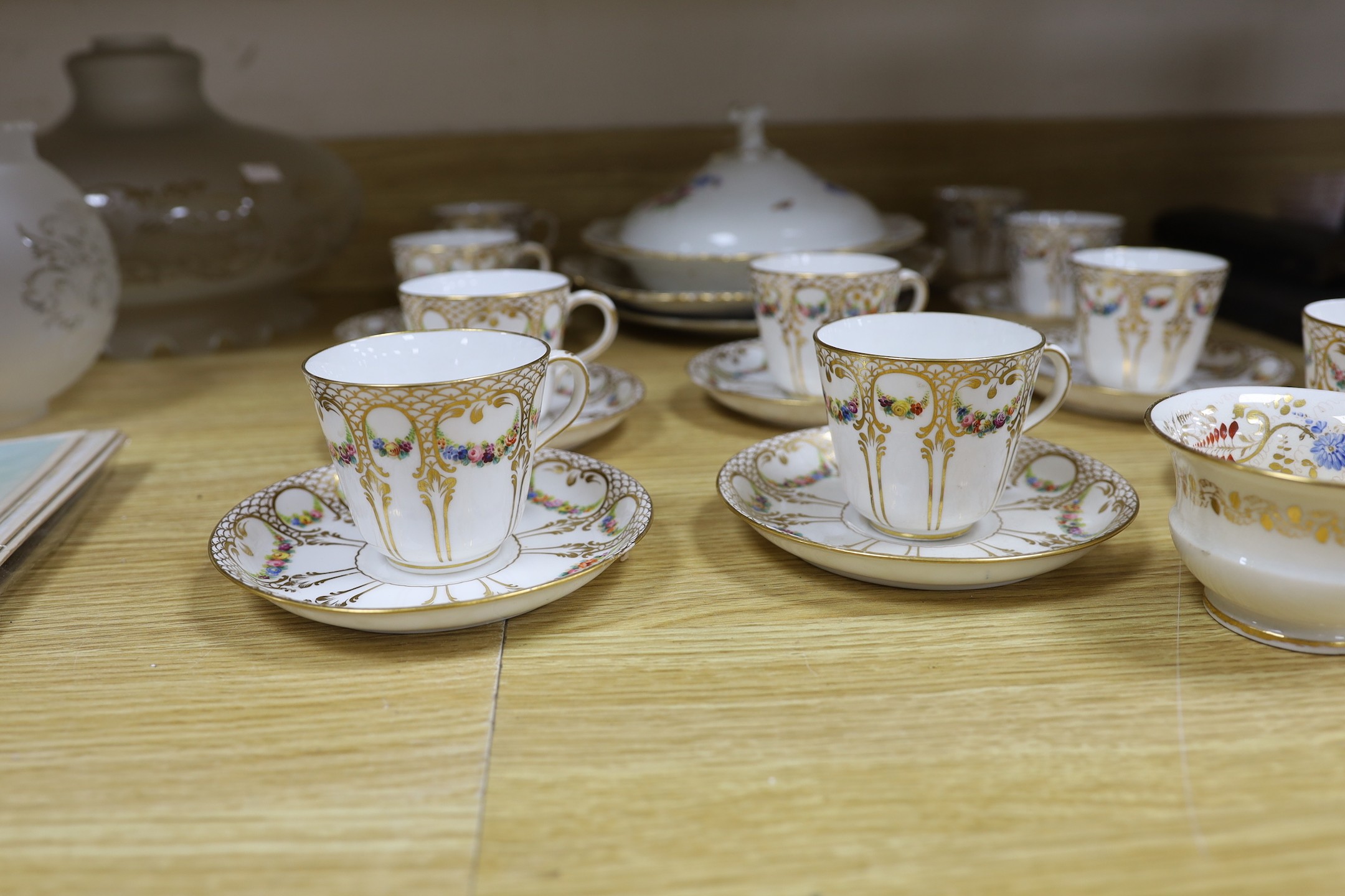 A Davenport part teaset, Meissen muffin dish and a Spode plate